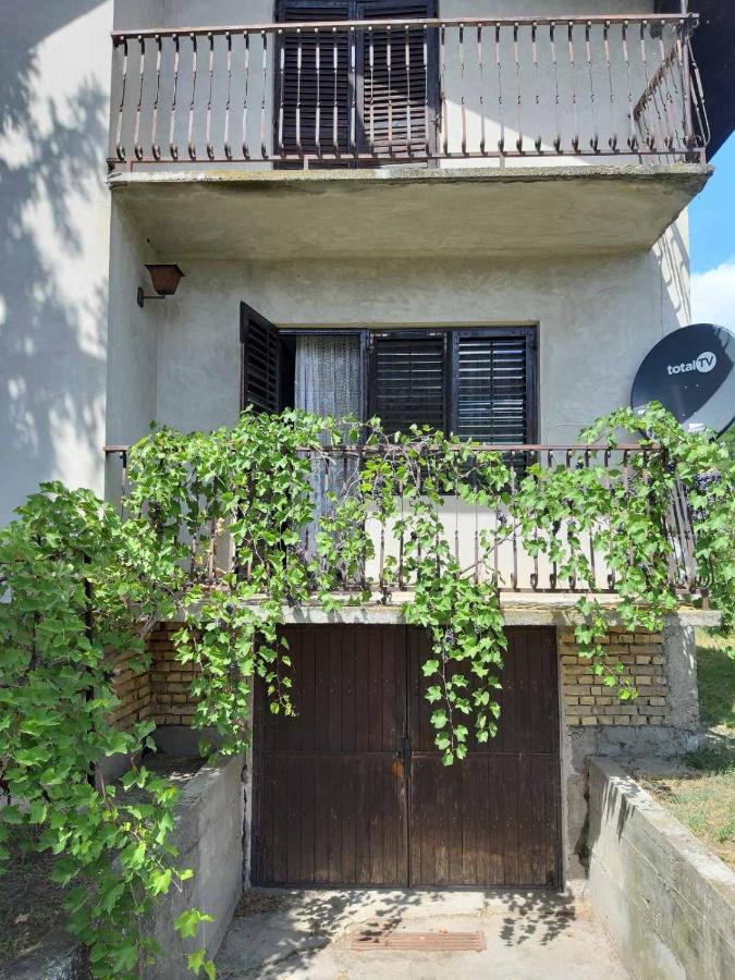 Backi Raj Ferienhaus *